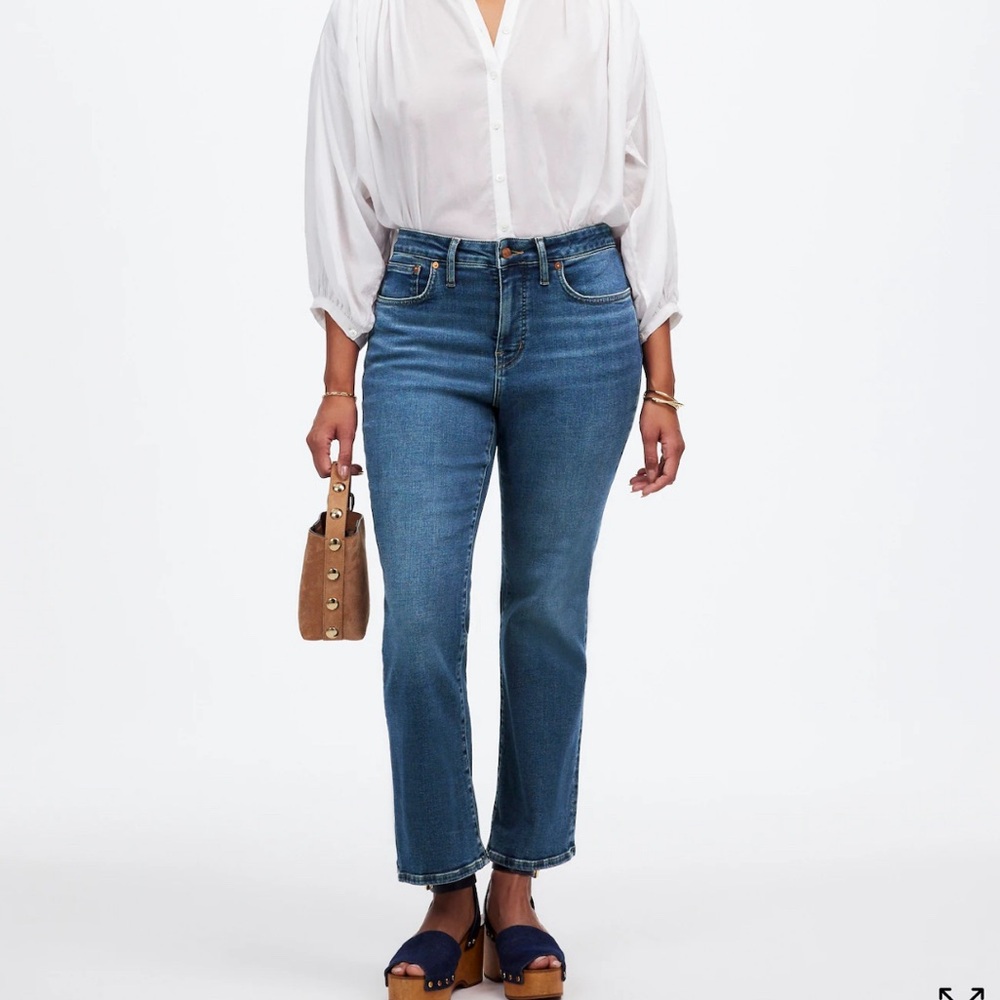 Madewell Curvy Kick Crop in Lenoir Wash
